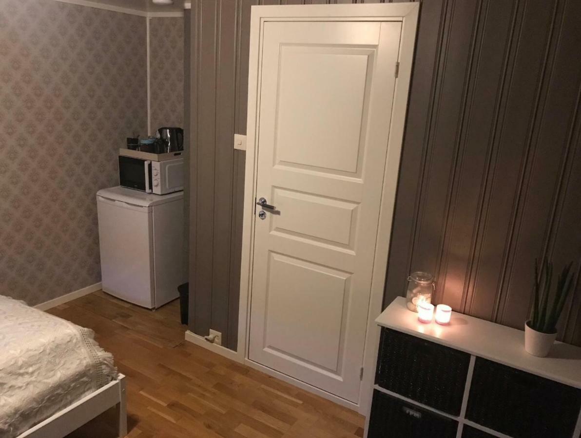 Cozy & Private Room In The Middle Of Lofoten Leknes Extérieur photo